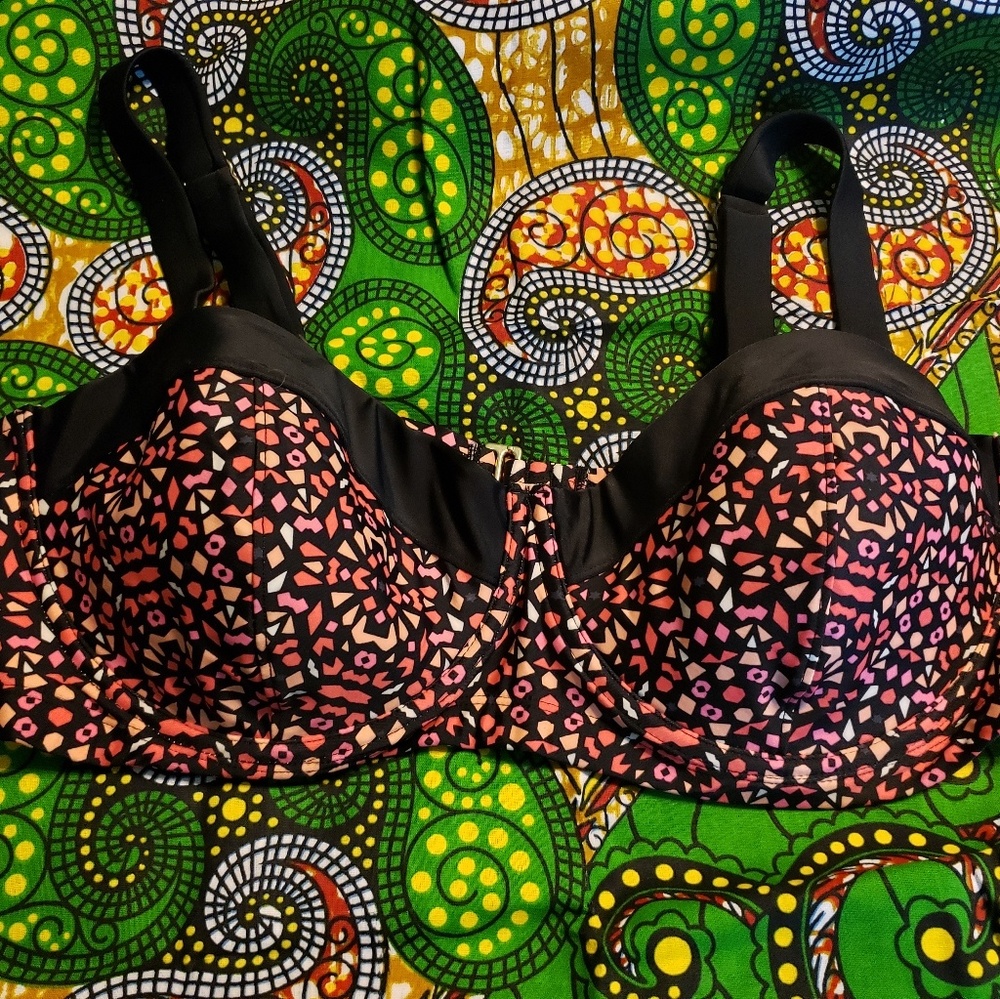 Ava and Viv plus size bikini top